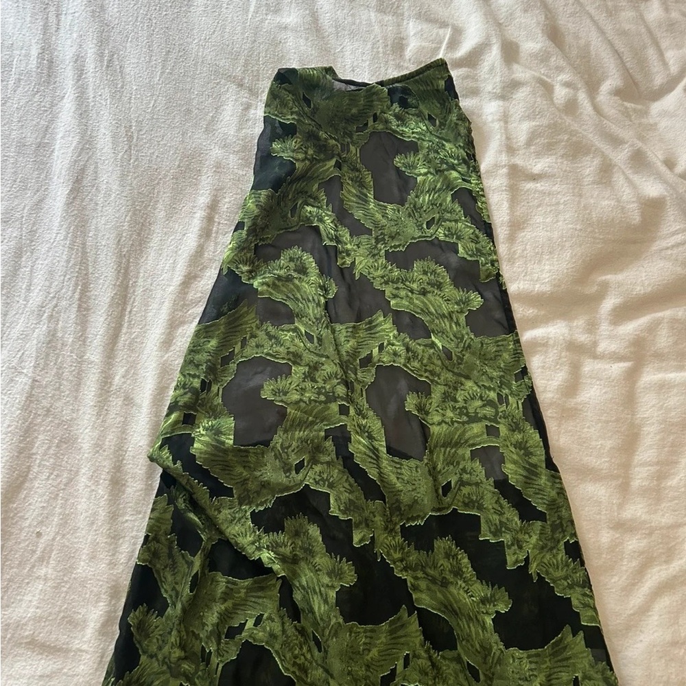 Elegant Green Patterned Skirt